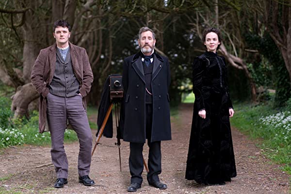 Dead Still - Season 1 (2020) Dead Still - Season 1 (2020)