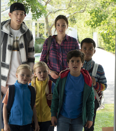 Single Parents - Season 2 (2019) Single Parents - Season 2 (2019)